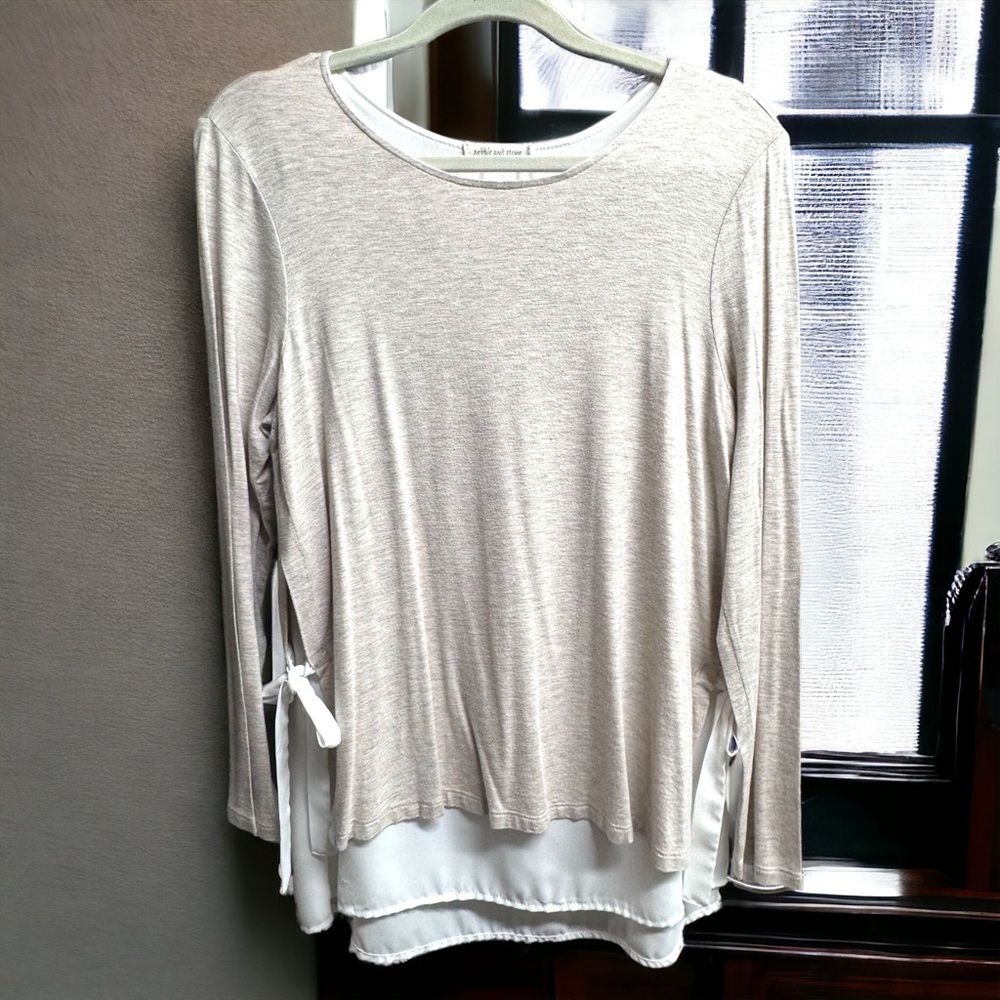Chic Pebble & Stone Layered Top with Bow Tie - Soft & Stylish, Ladies Large